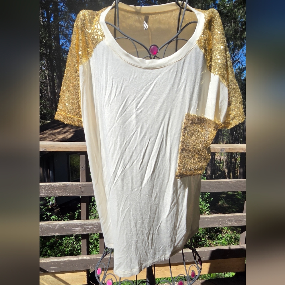 Rich Coco Gold Sequin Sleeve & Pocket Short Sleeve Tee SzXXL NWOT - Picture 2 of 8